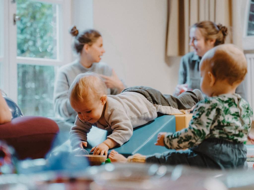 Baby-Lounge im Kleinen Pfarrsaal St. Bonifatius Frankfurt