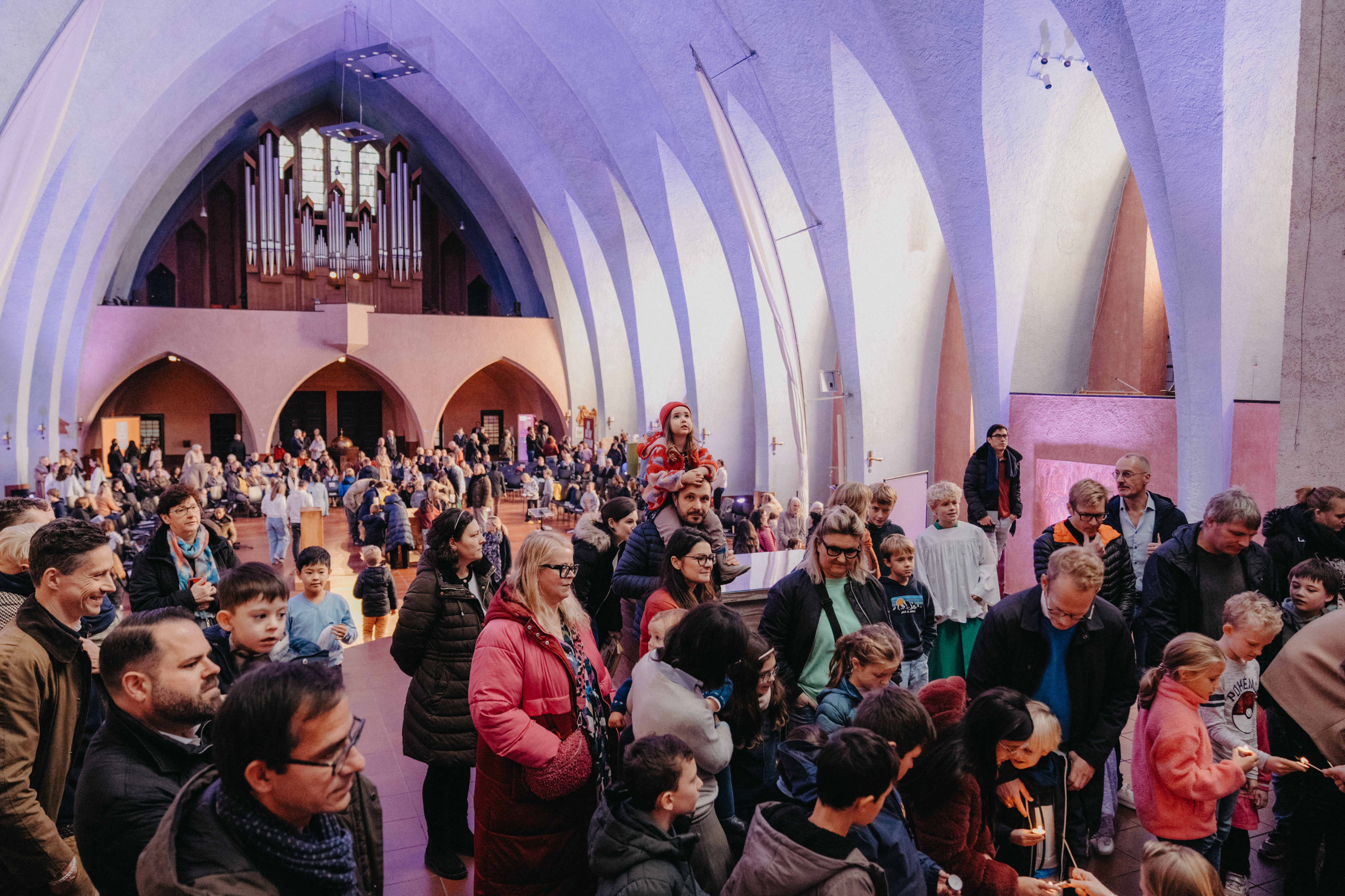 Kinder im Familiengottesdienst